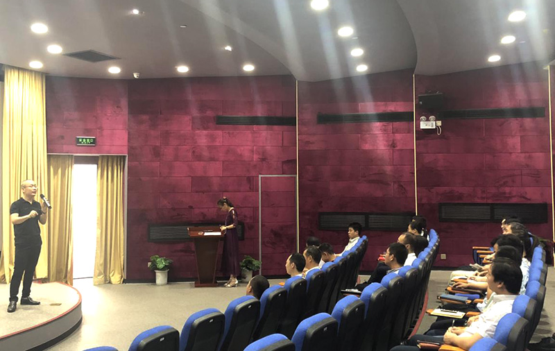 世界杯下单官方网站公司召开安全生产管理会议